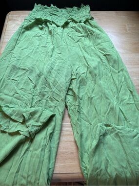 Light Green Wide-Leg Women's Pants